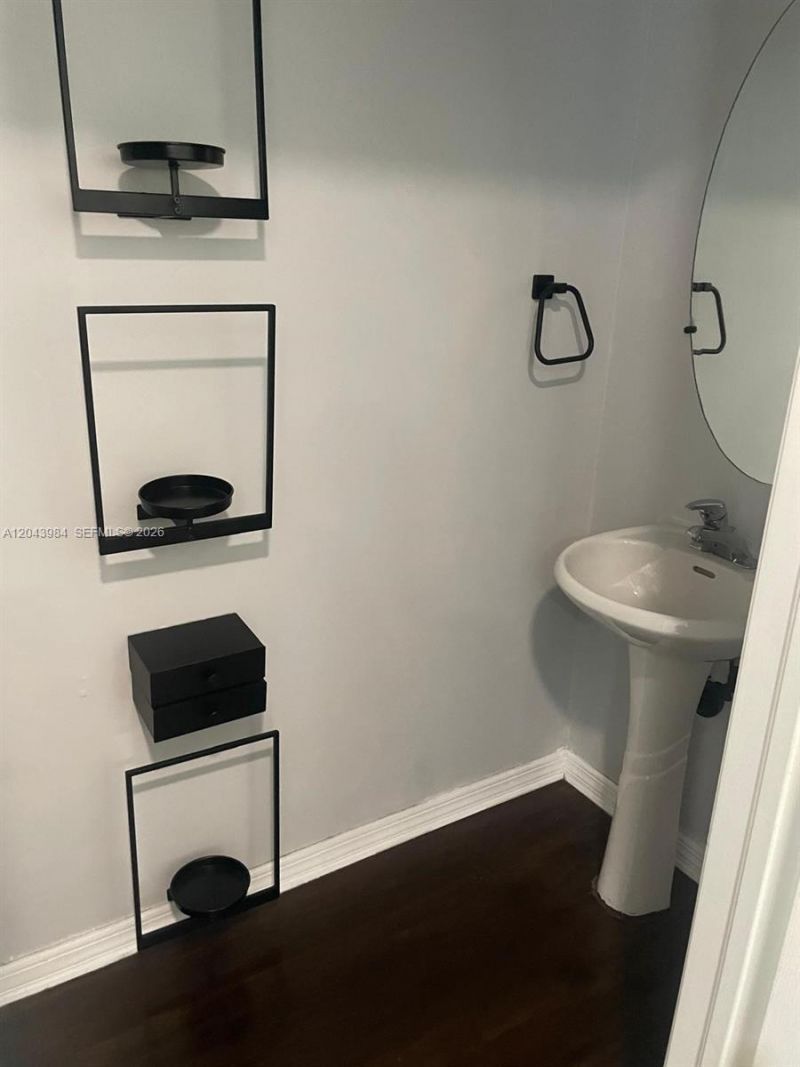 20863 NW 2nd St , Unit 1, Pembroke Pines, FL 33029 Photo