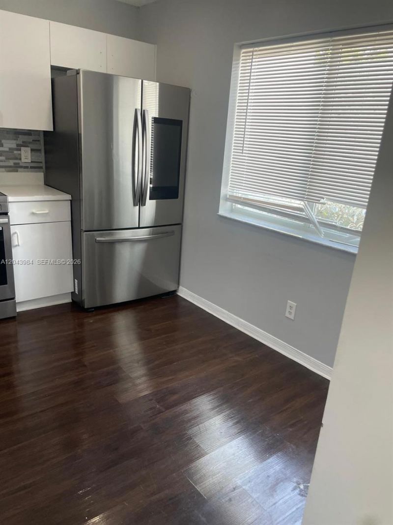 20863 NW 2nd St , Unit 1, Pembroke Pines, FL 33029 Photo