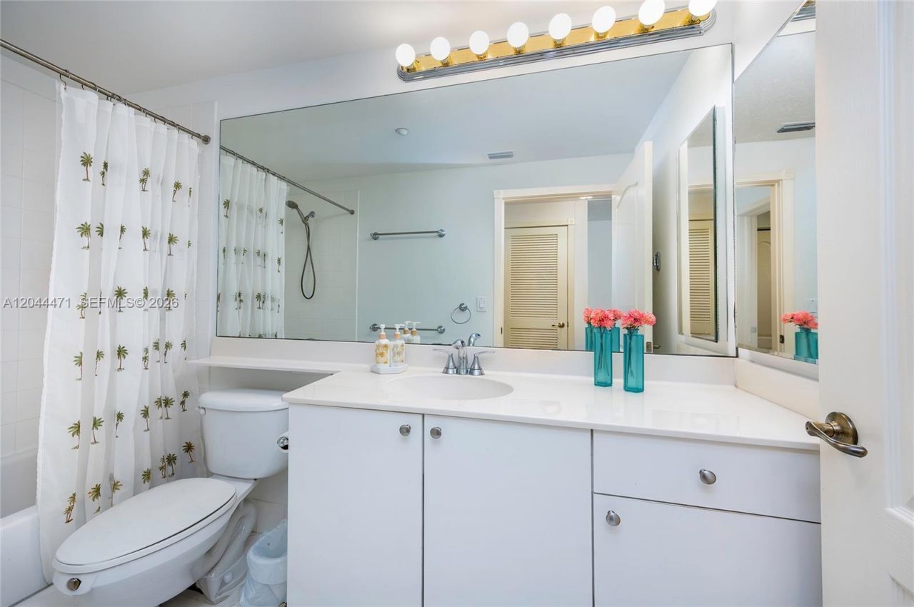 10750 NW 66th St , Unit 312, Doral, FL 33178 Photo