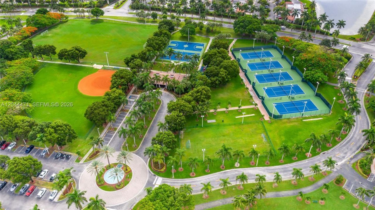 10750 NW 66th St , Unit 312, Doral, FL 33178 Photo