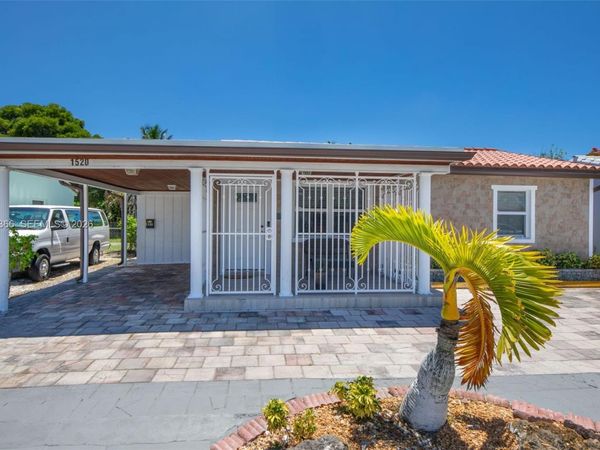 1520 N Andrews Ave , Fort Lauderdale, FL 33311