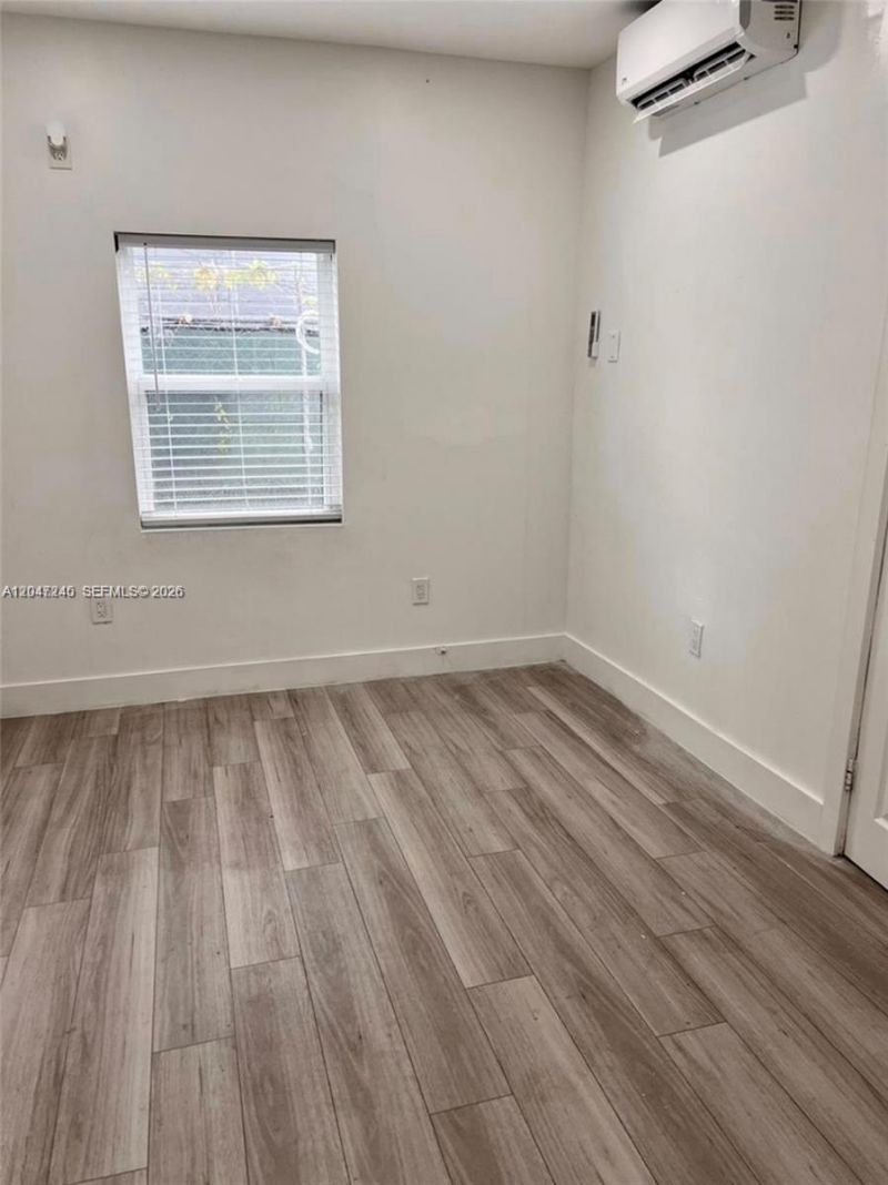 852 SW 13th Ave , Unit 3, Miami, FL 33135 Photo