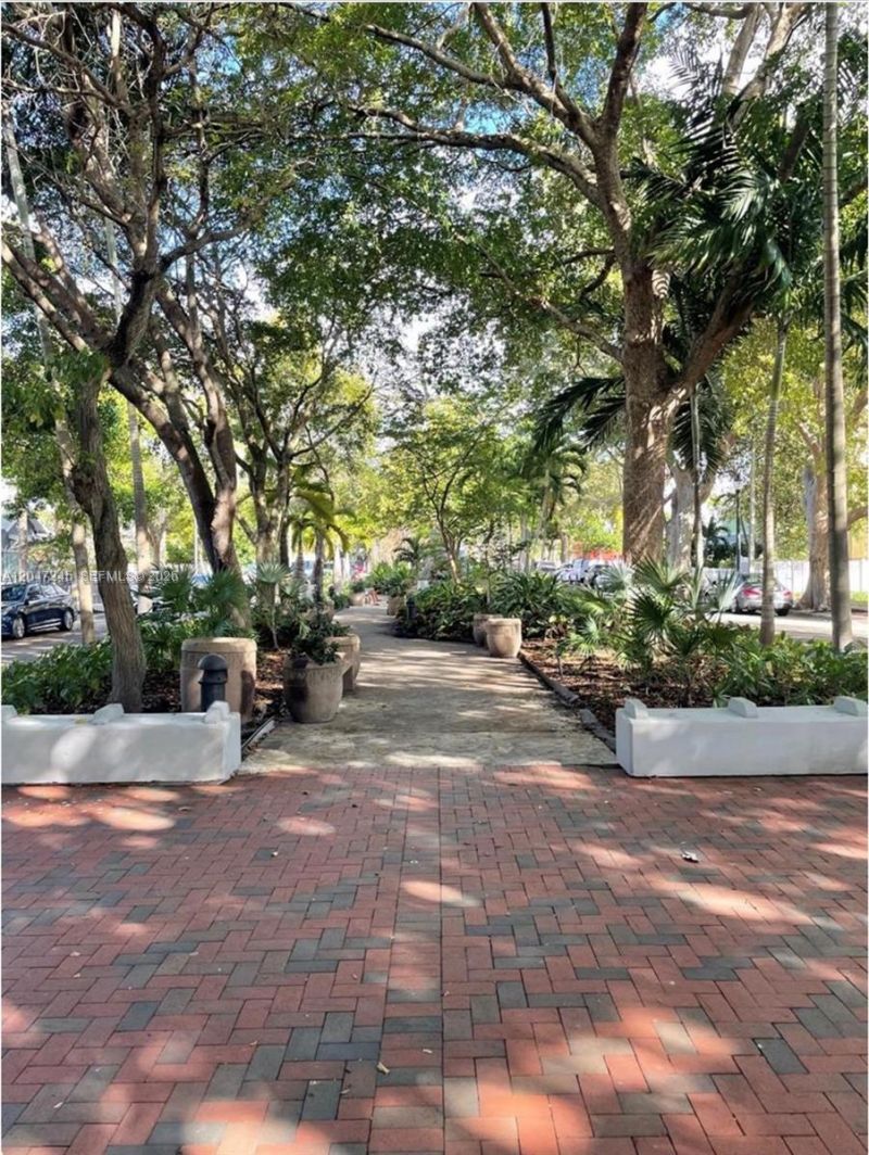 852 SW 13th Ave , Unit 3, Miami, FL 33135 Photo