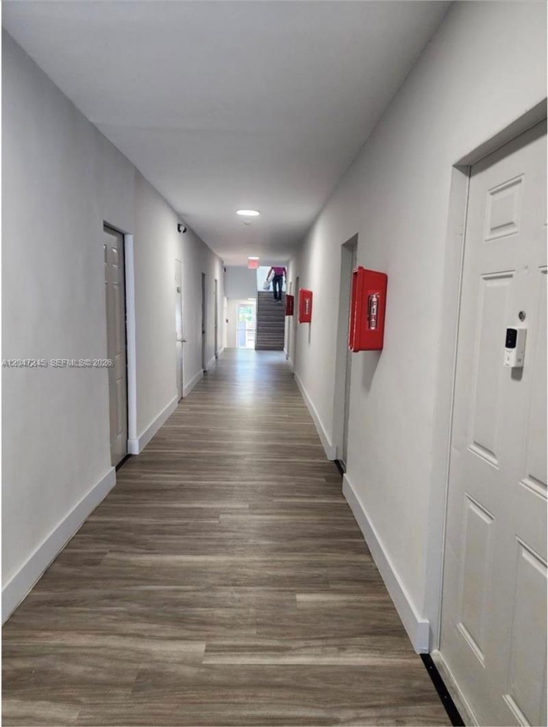 852 SW 13th Ave , Unit 3, Miami, FL 33135 Photo