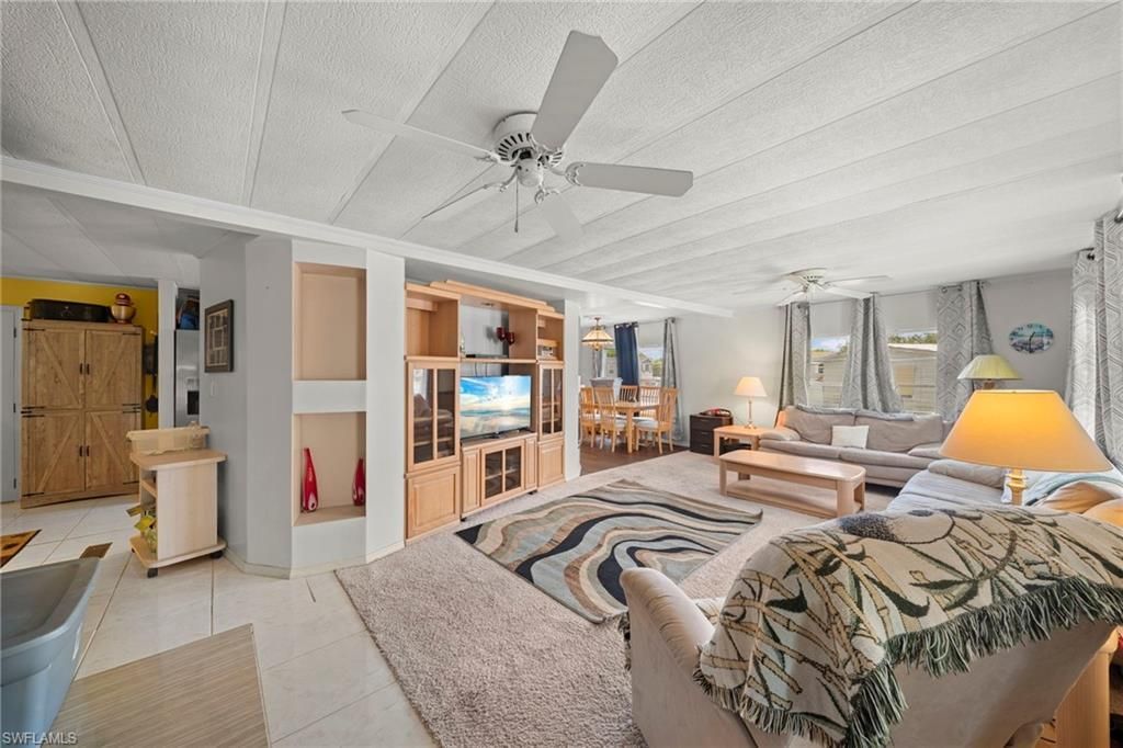 11170 Ballweg Ln, Fort Myers, FL 33908 Photo