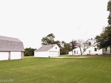 5694 Belle River Road, China Township, Mi 48054