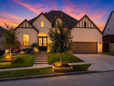 14213 Overlook Park Drive, Fort Worth, TX 76008