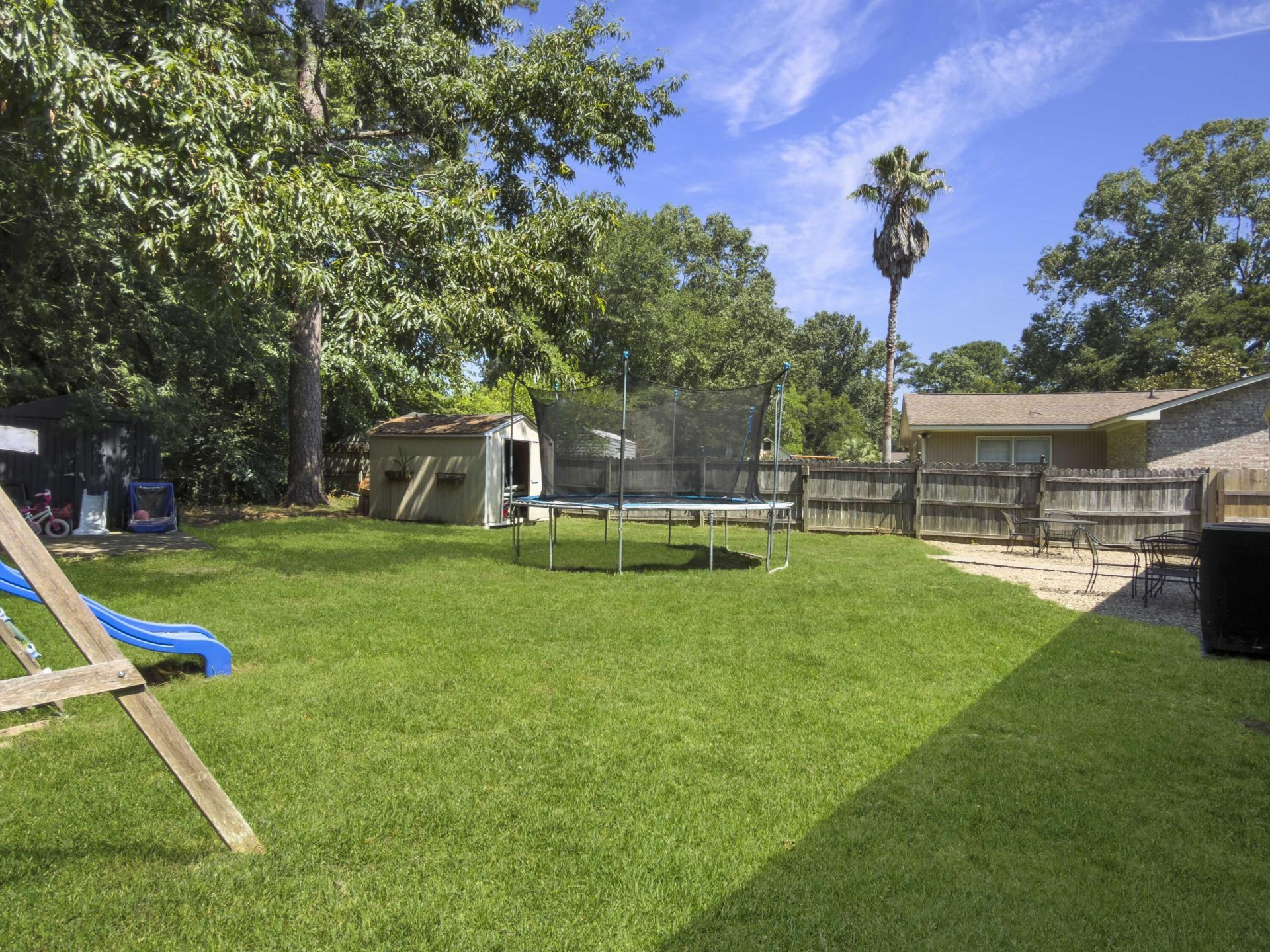 212 Forest Circle Photo 15