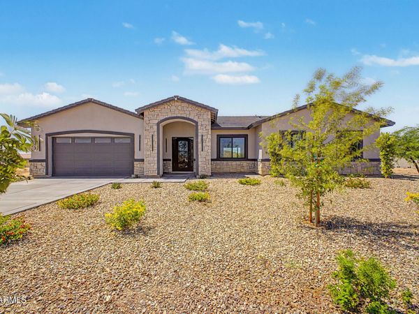 19473 W OSBORN Road, Litchfield Park, AZ 85340