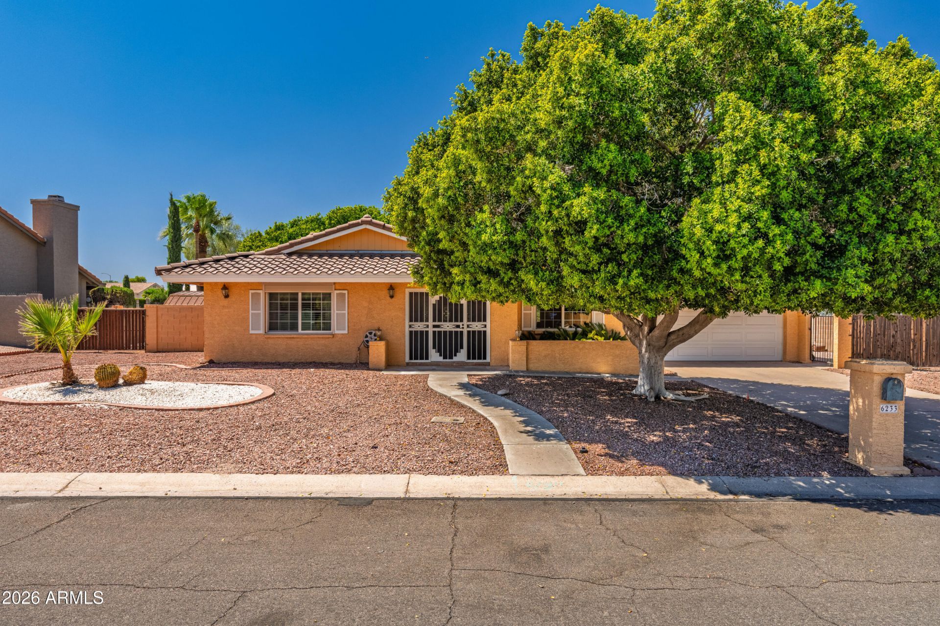 6233 E Camelot Drive, Mesa, AZ 85215 Main Photo