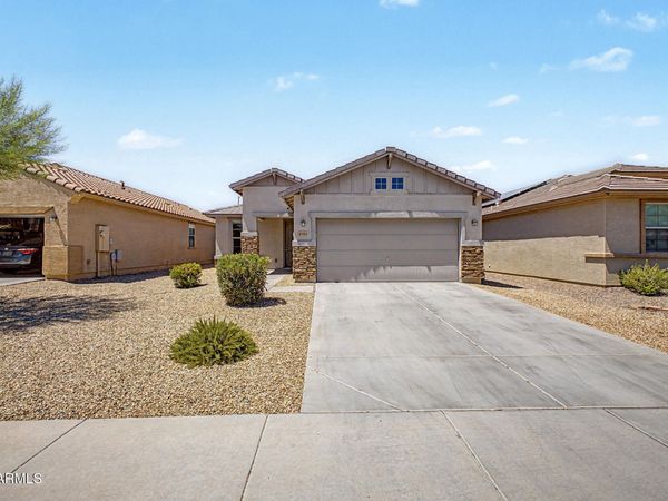 8980 W Puget Avenue, Peoria, AZ 85345