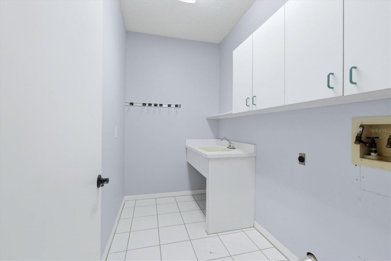4636 Deer Trail Boulevard, Sarasota, FL 34238 Photo