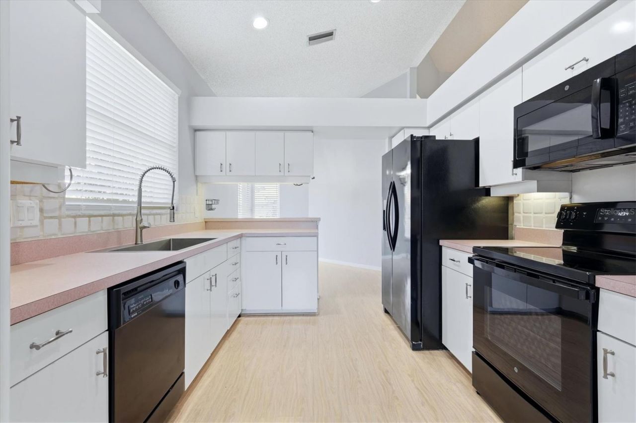 4636 Deer Trail Boulevard, Sarasota, FL 34238 Photo