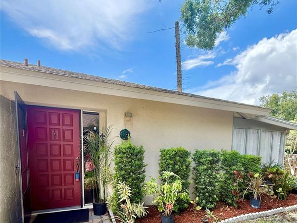 764 N JEFFERSON AVENUE, Unit 764, SARASOTA, FL 34237
