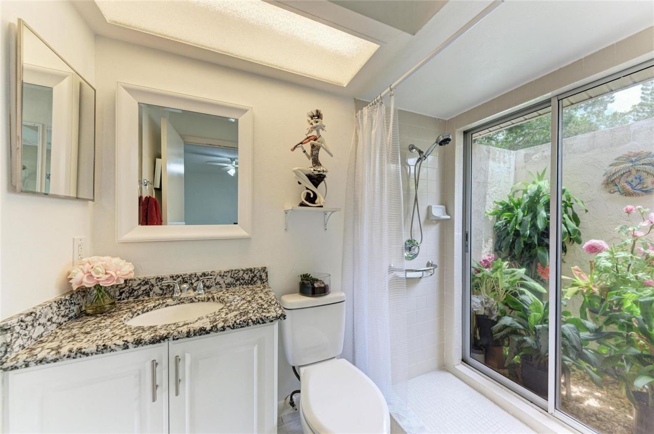 764 N Jefferson Avenue, Unit 764, Sarasota, FL 34237 Photo