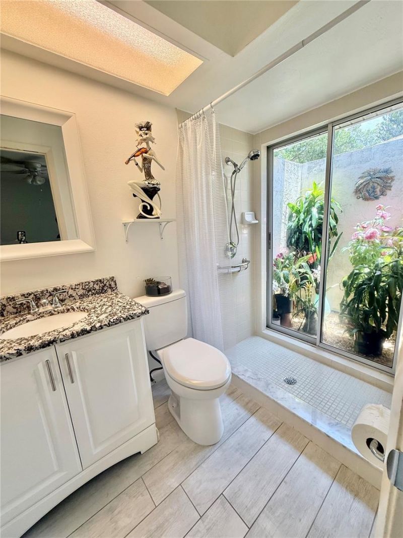 764 N Jefferson Avenue, Unit 764, Sarasota, FL 34237 Photo