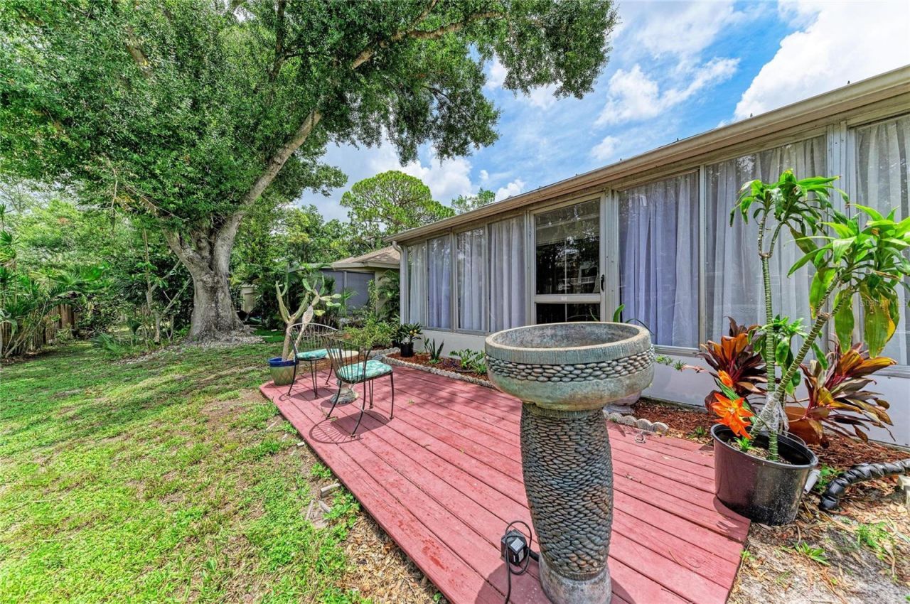 764 N Jefferson Avenue, Unit 764, Sarasota, FL 34237 Photo