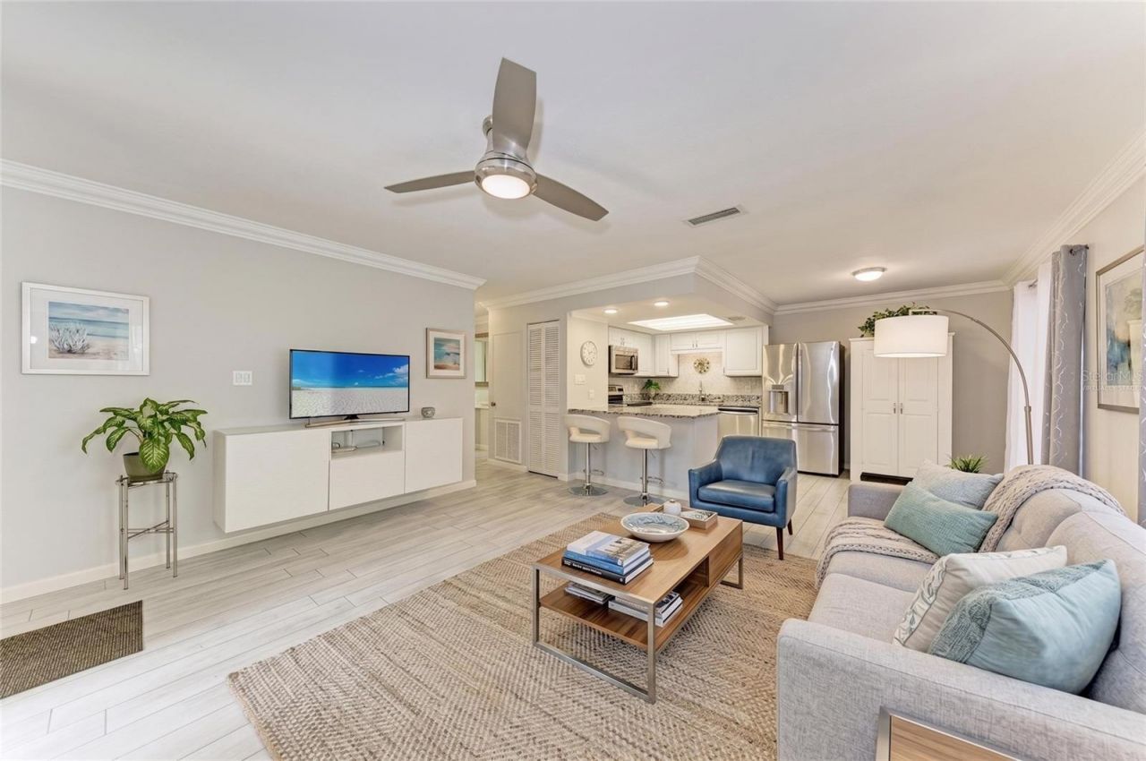 764 N Jefferson Avenue, Unit 764, Sarasota, FL 34237 Photo