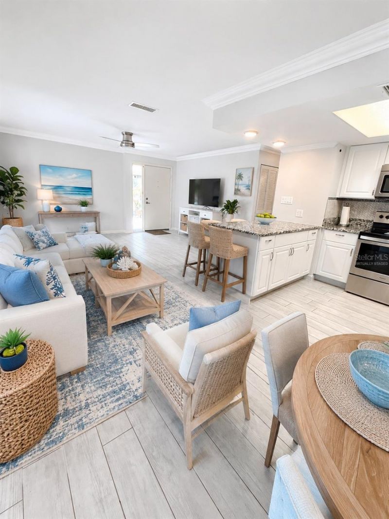 764 N Jefferson Avenue, Unit 764, Sarasota, FL 34237 Photo