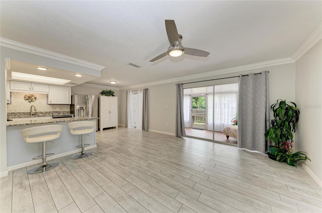 764 N Jefferson Avenue, Unit 764, Sarasota, FL 34237 Photo