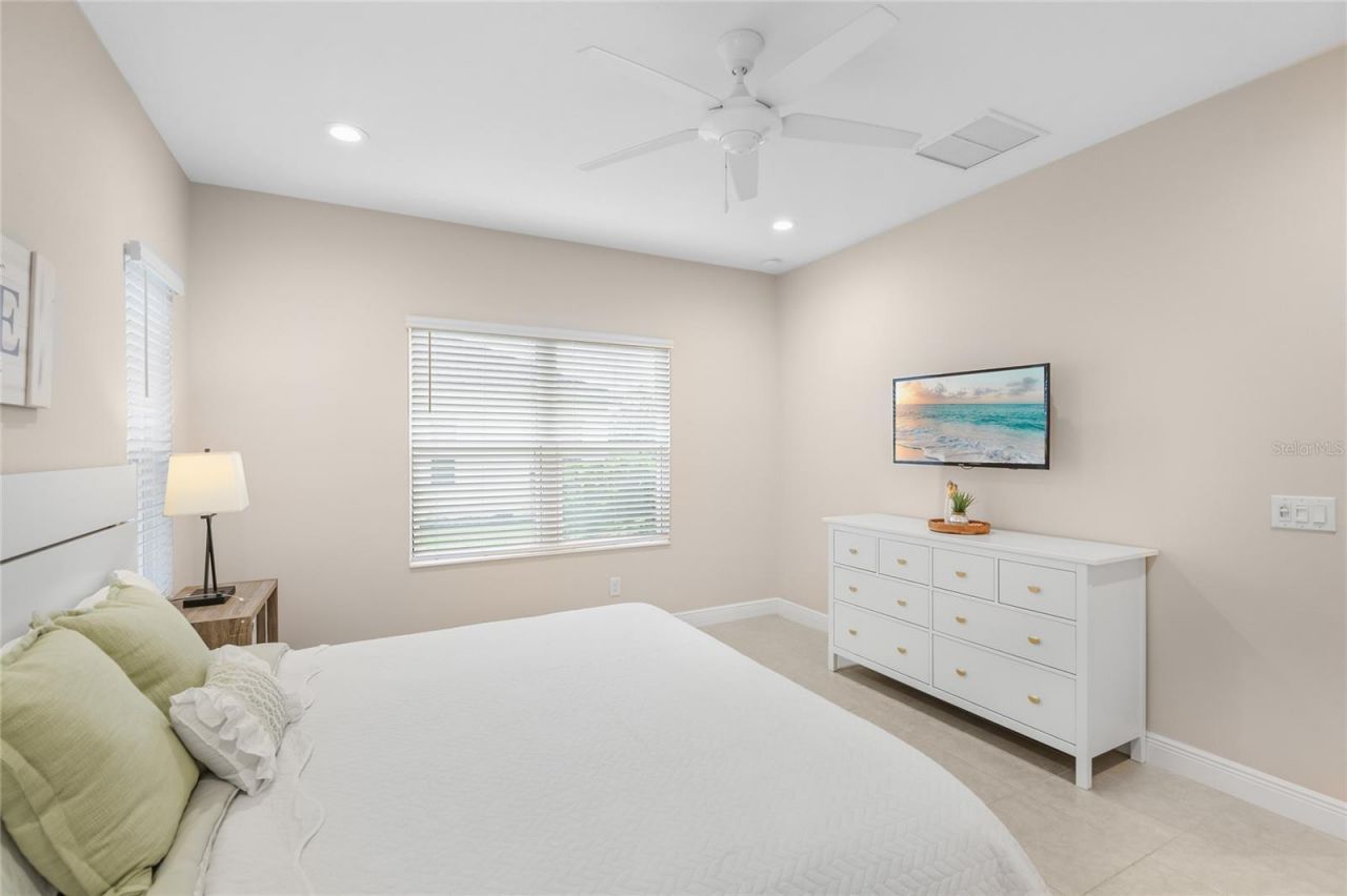 10601 Falling Leaf Court, Parrish, FL 34219 Photo