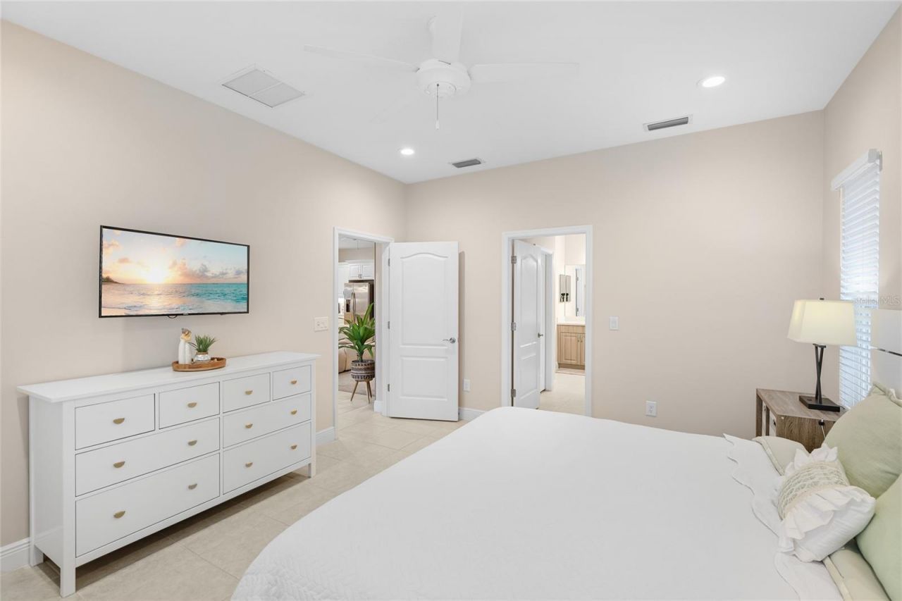 10601 Falling Leaf Court, Parrish, FL 34219 Photo