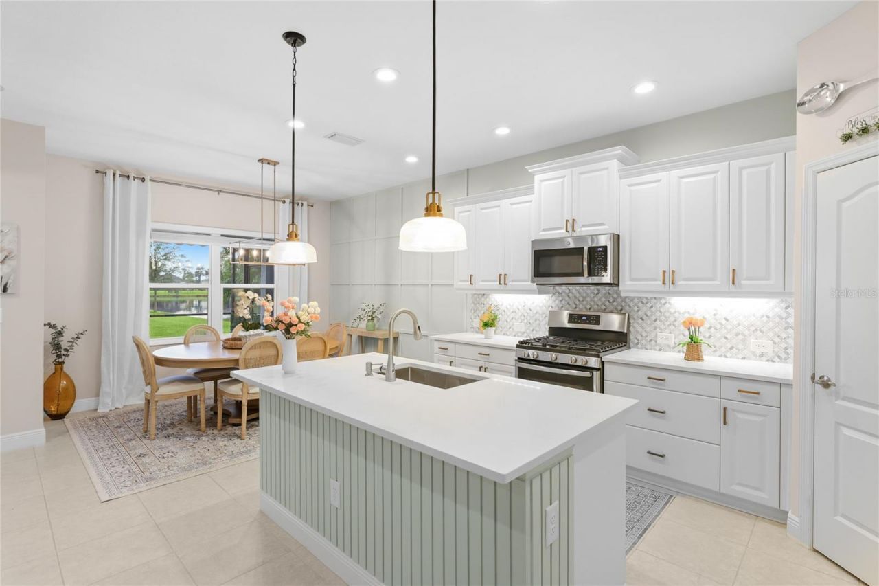 10601 Falling Leaf Court, Parrish, FL 34219 Photo