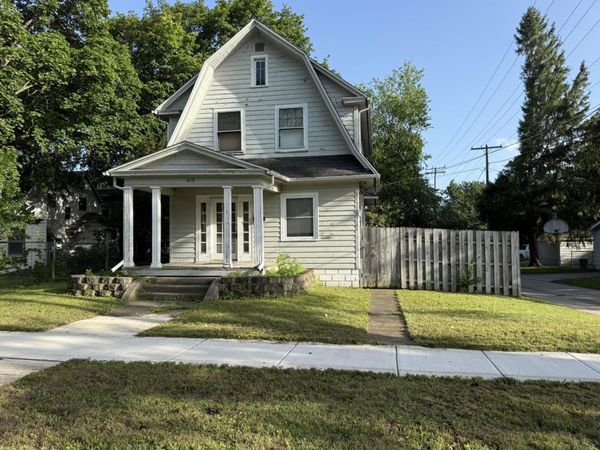 612 Ellis Avenue, ROCKFORD, IL 61103