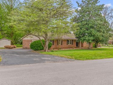 133 Windsor Drive, Hopkinsville, KY 42240