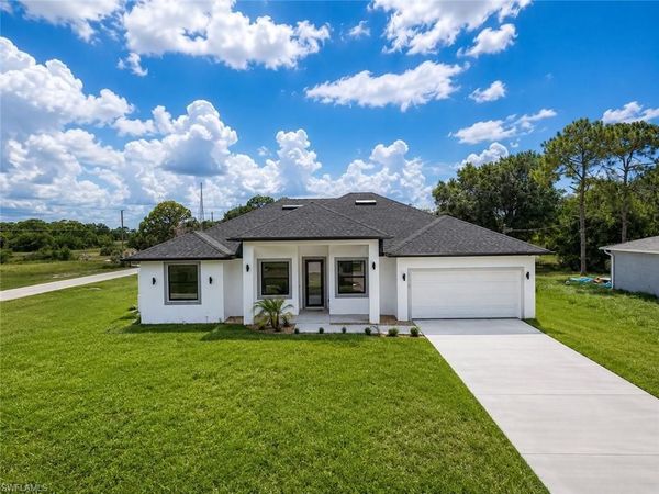 6038 KUMQUAT CIR , LABELLE, FL 33935