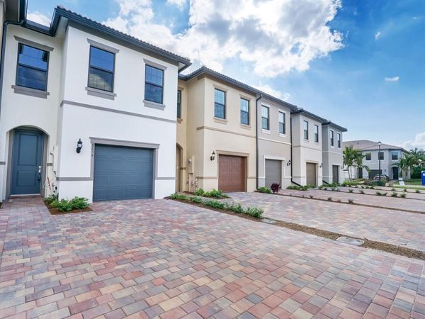 8656 Escue Street, Lake Worth, FL 33467