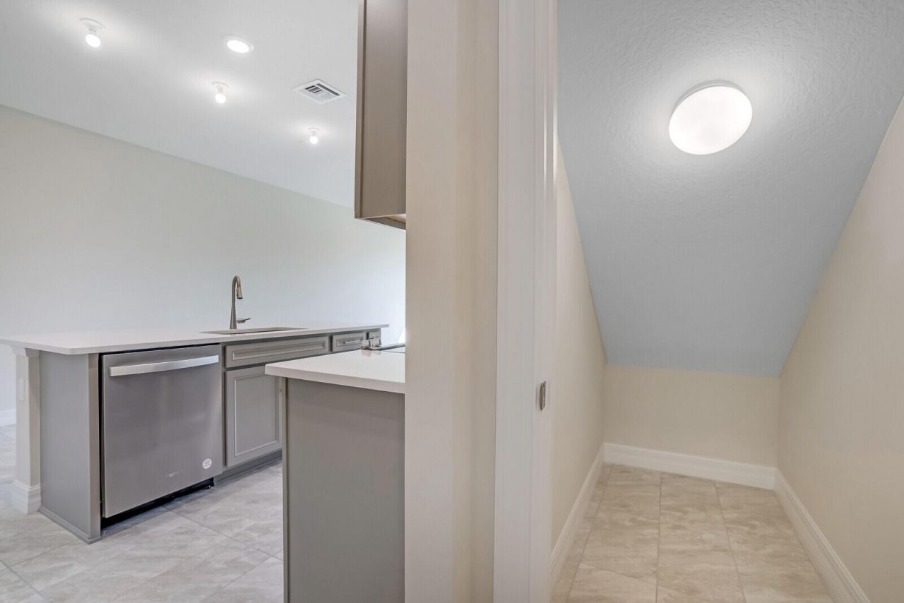 8656 Escue Street, Lake Worth, FL 33467 Photo