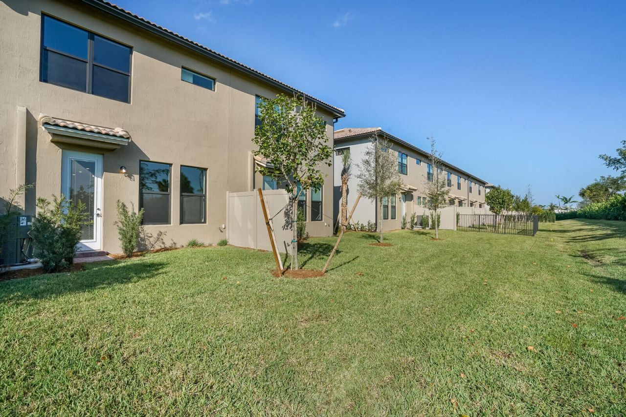 8656 Escue Street, Lake Worth, FL 33467 Photo