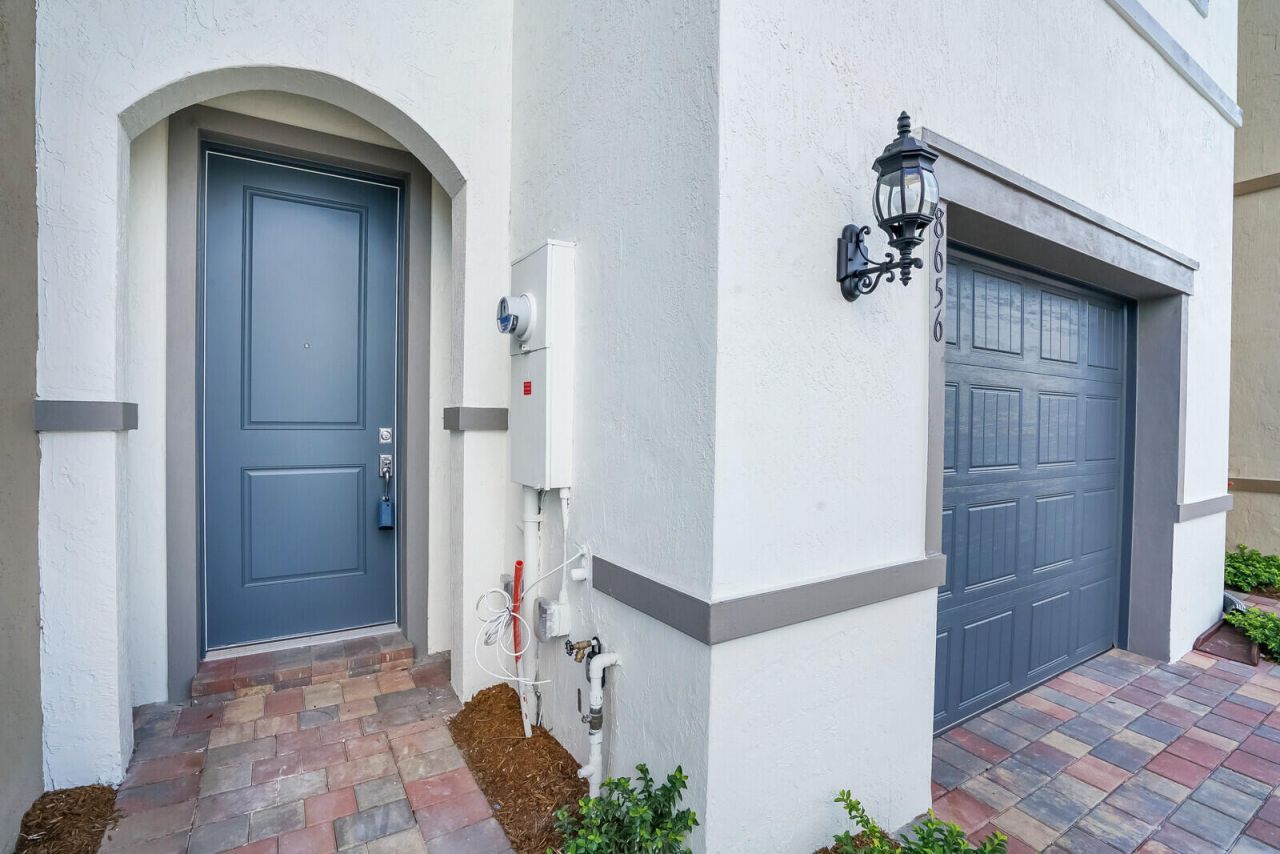 8656 Escue Street, Lake Worth, FL 33467 Photo