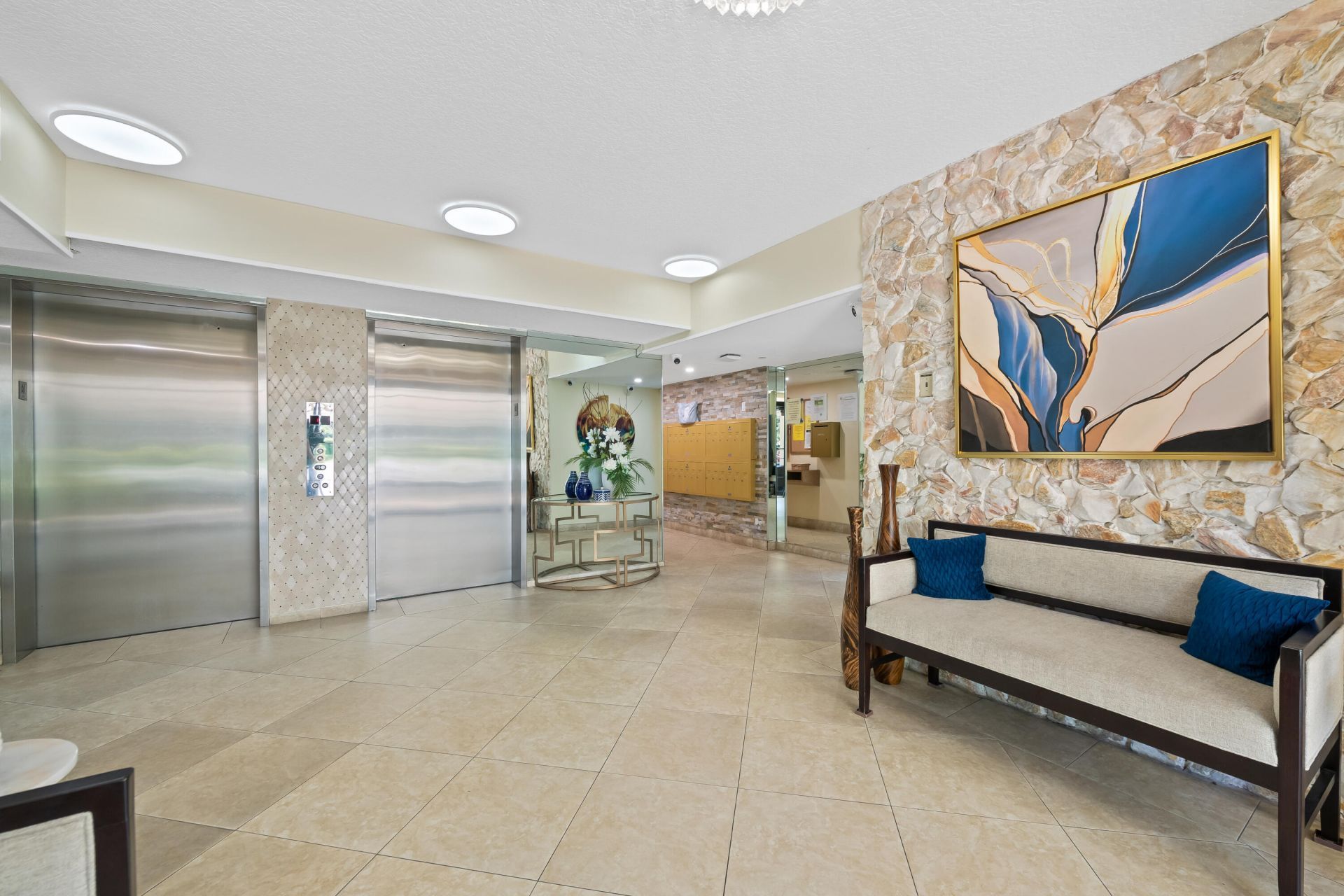 3510 Oaks Way, Unit 406, Pompano Beach, FL 33069 Photo