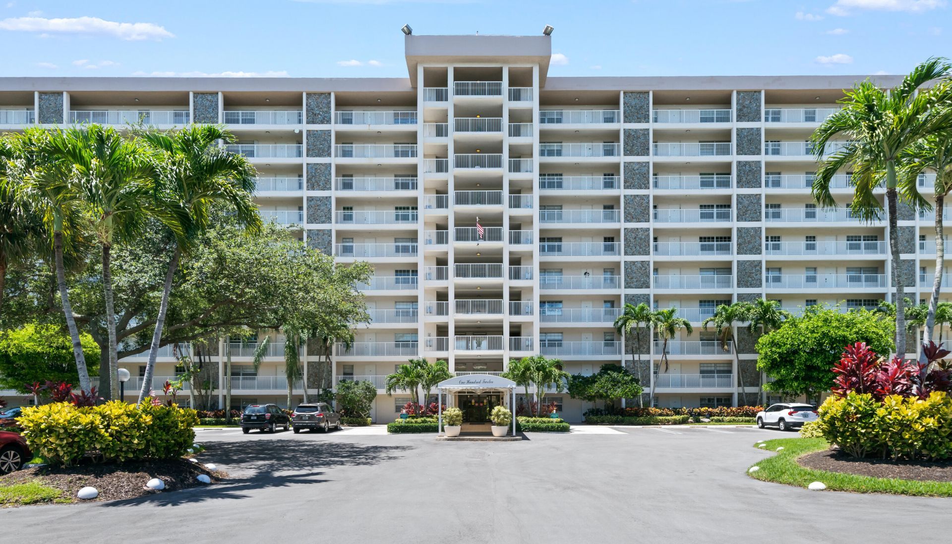 3510 Oaks Way, Unit 406, Pompano Beach, FL 33069 Photo