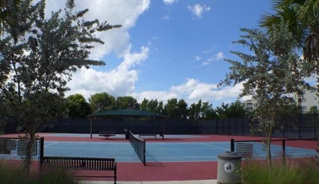 3510 Oaks Way, Unit 406, Pompano Beach, FL 33069 Photo