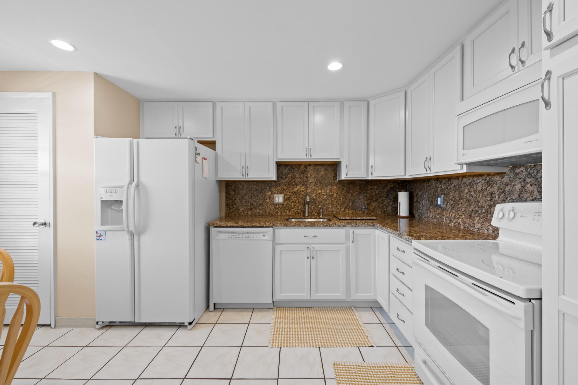 3510 Oaks Way, Unit 406, Pompano Beach, FL 33069 Photo