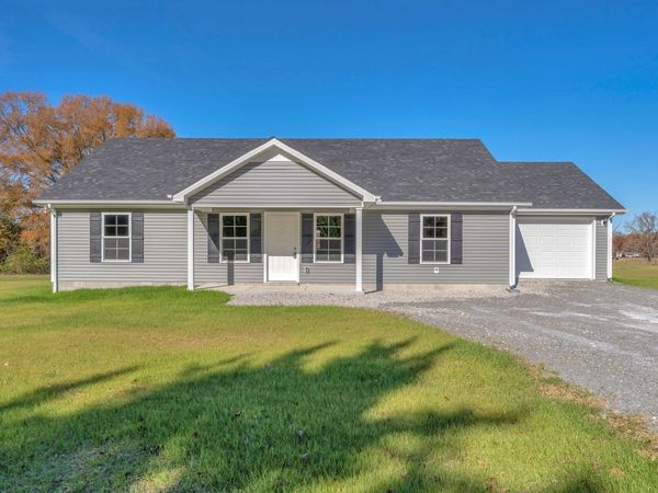 1543 Paynes Church Rd , Winchester, TN 37398