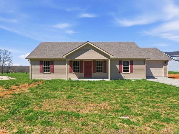 1605 Paynes Church Rd , Winchester, TN 37398