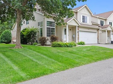 5237 207th Street N, Forest Lake, MN 55025