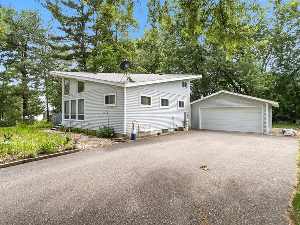 W5658 Island Drive, Pardeeville, WI 53954