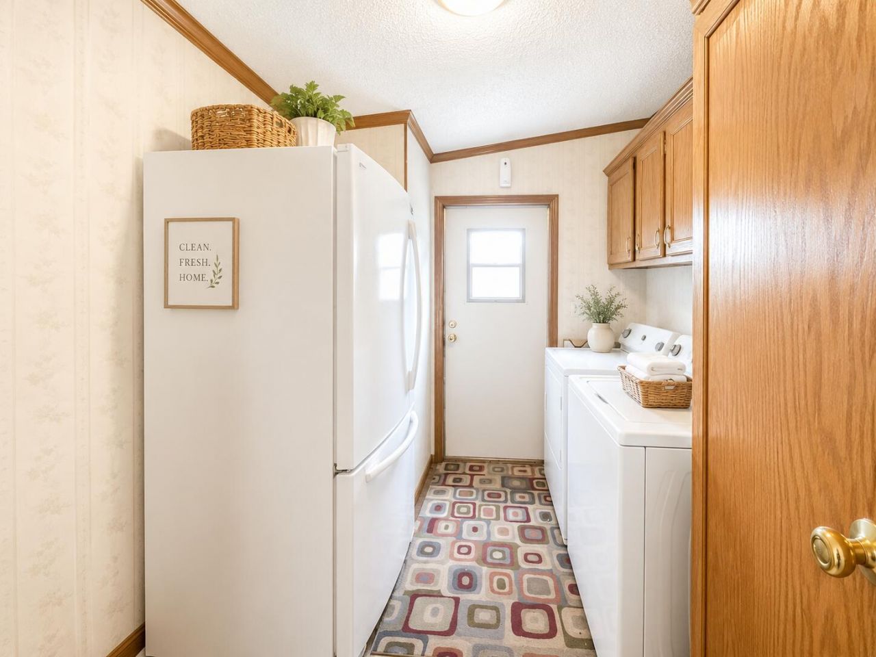 1420 Cross Swamp Road Photo 11