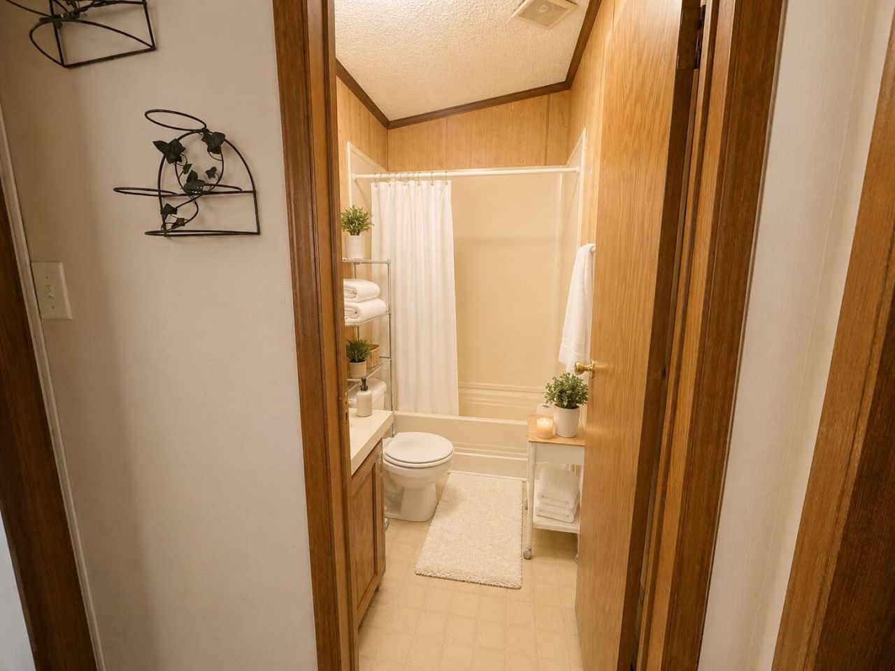 1420 Cross Swamp Road Photo 9