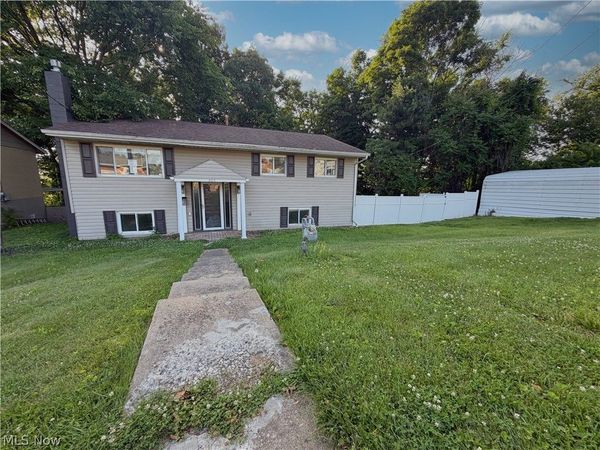 305 SYCAMORE Street , Mingo Junction, OH 43938