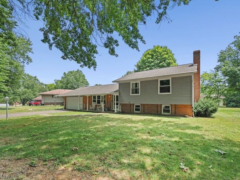 13166 Meadow Street NE, Alliance, OH 44601 Photo 2