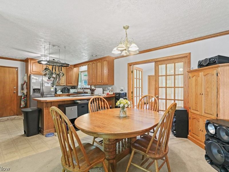 13166 Meadow Street NE, Alliance, OH 44601 Photo 9
