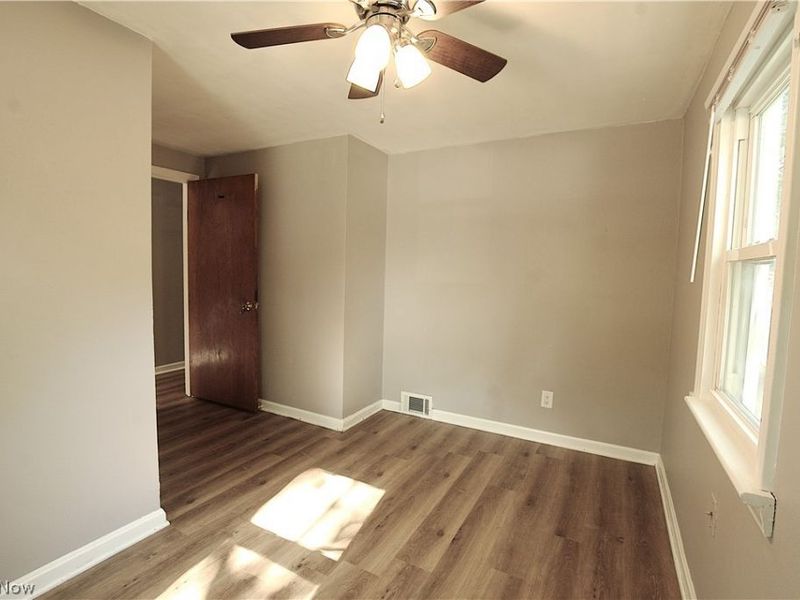 34 Kenmore Avenue, Barberton, OH 44203 Photo 20