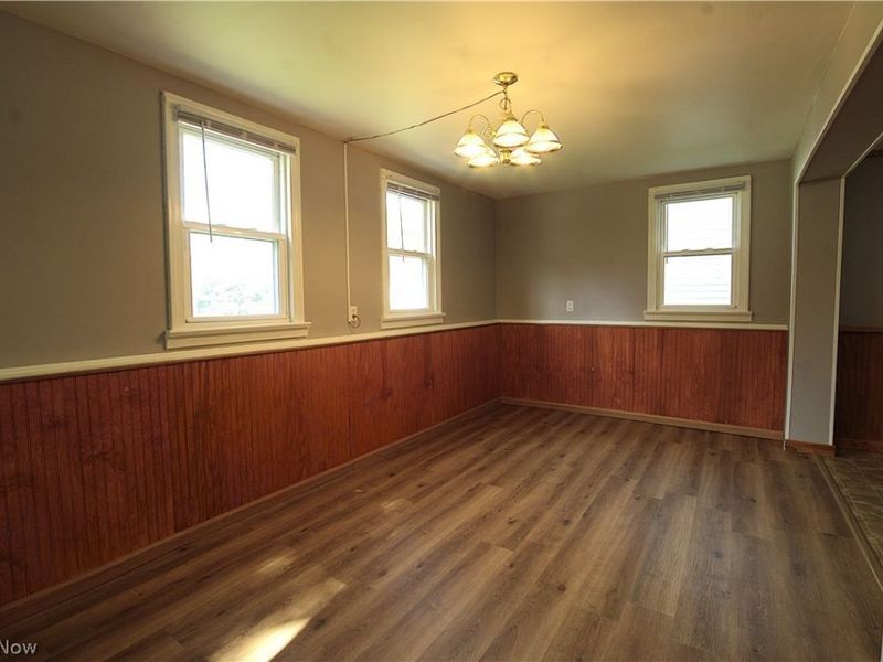 34 Kenmore Avenue, Barberton, OH 44203 Photo 5