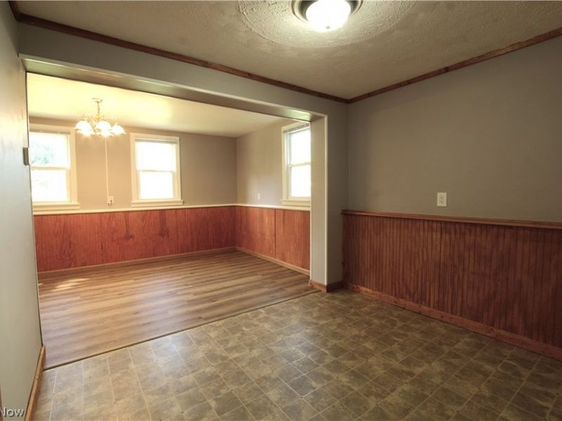 34 Kenmore Avenue, Barberton, OH 44203 Photo 7